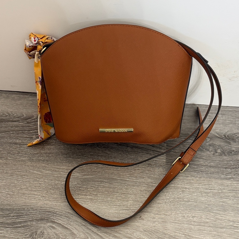 Steve Madden Tan Crossbody Bag with Floral Accent